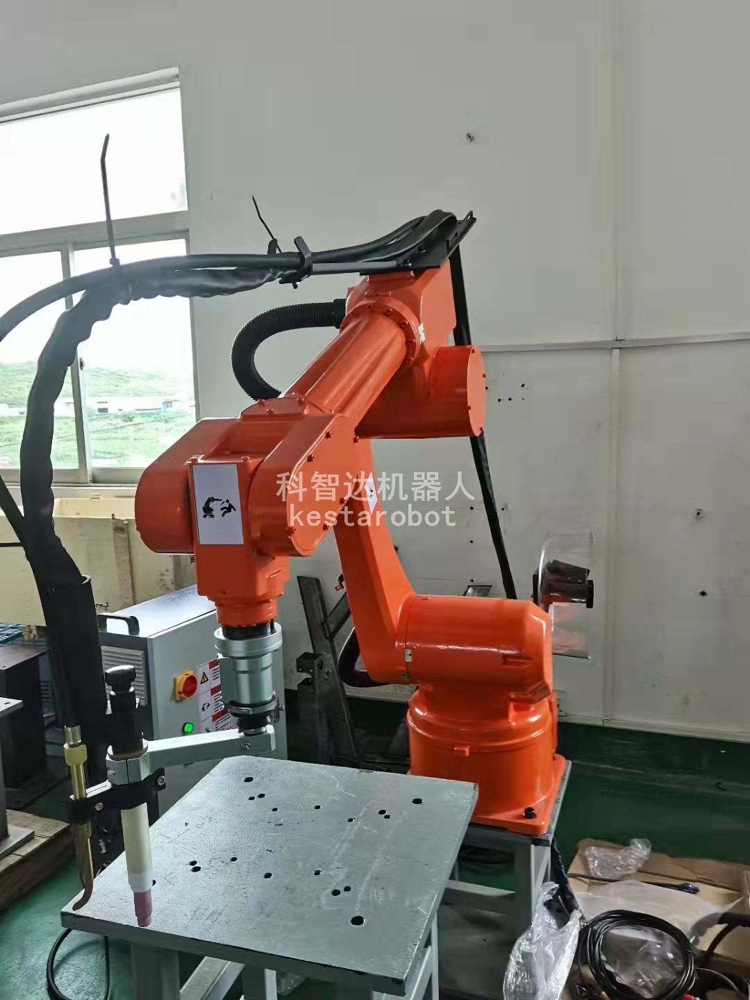 科智達焊接機器人介紹(圖1) 科智達焊接機器人介紹(圖1)